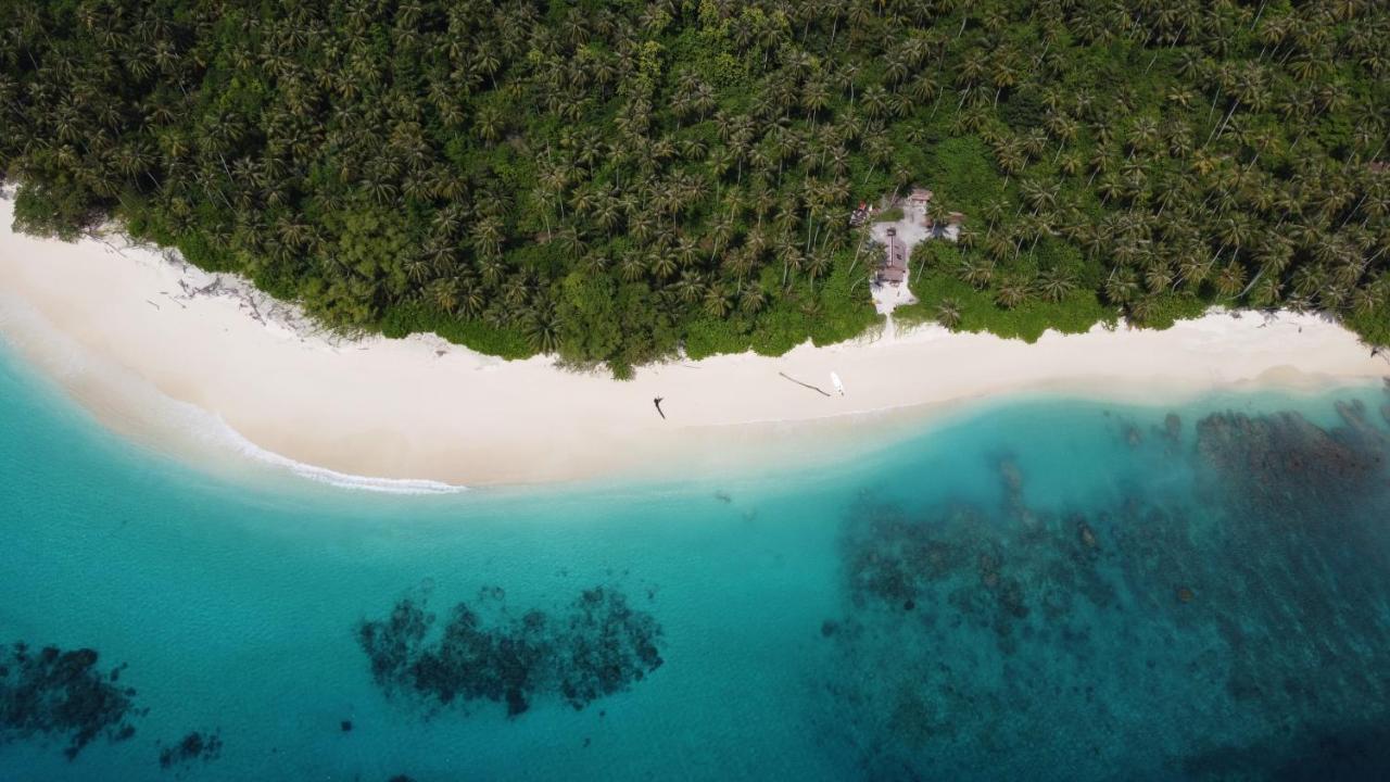 Pinang Island - Private Island Sea View Bungalows Singkil  Zewnętrze zdjęcie